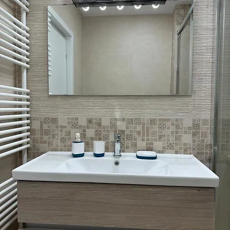شقة High Life In Exigent Plaza Romania Faza 4